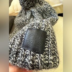 Canada goose beanie Melange Pom Toque